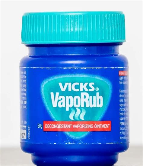 Vicks VapoRub Packaging